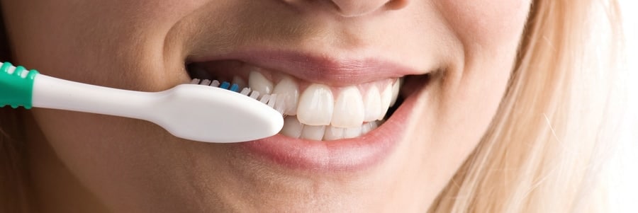 brushing teeth plaque
